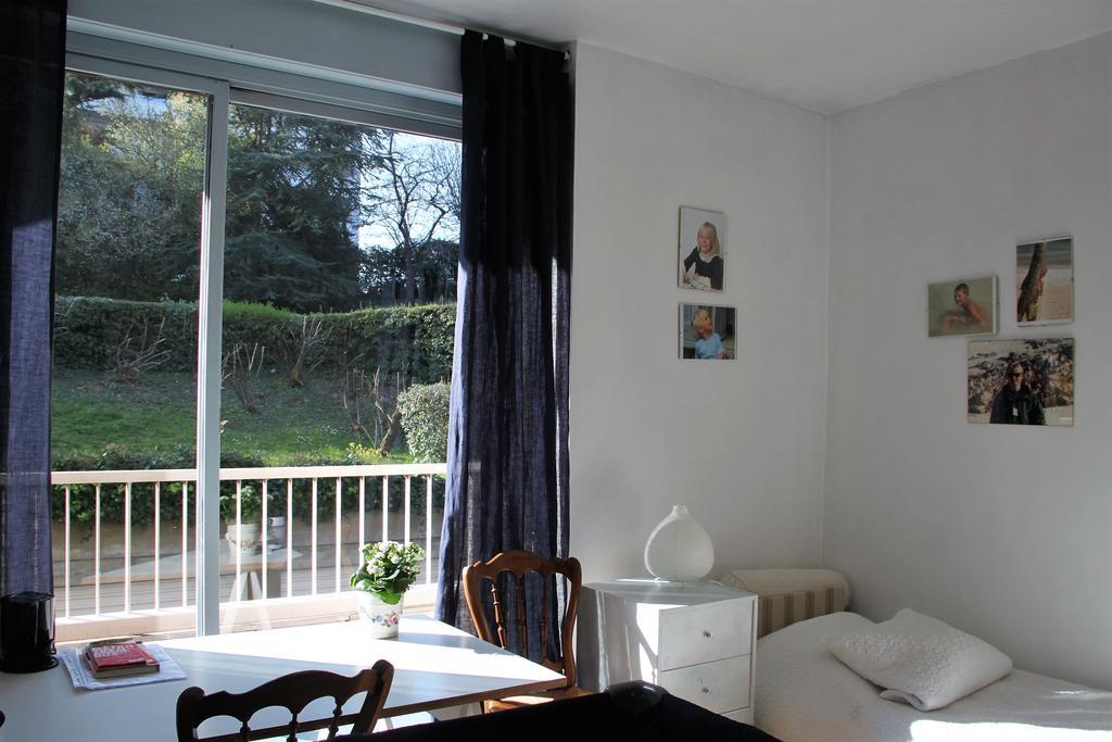 Les Hauts De Perrache Bed & Breakfast แซงต์-ฟัว-เลส์-ลิยง ภายนอก รูปภาพ